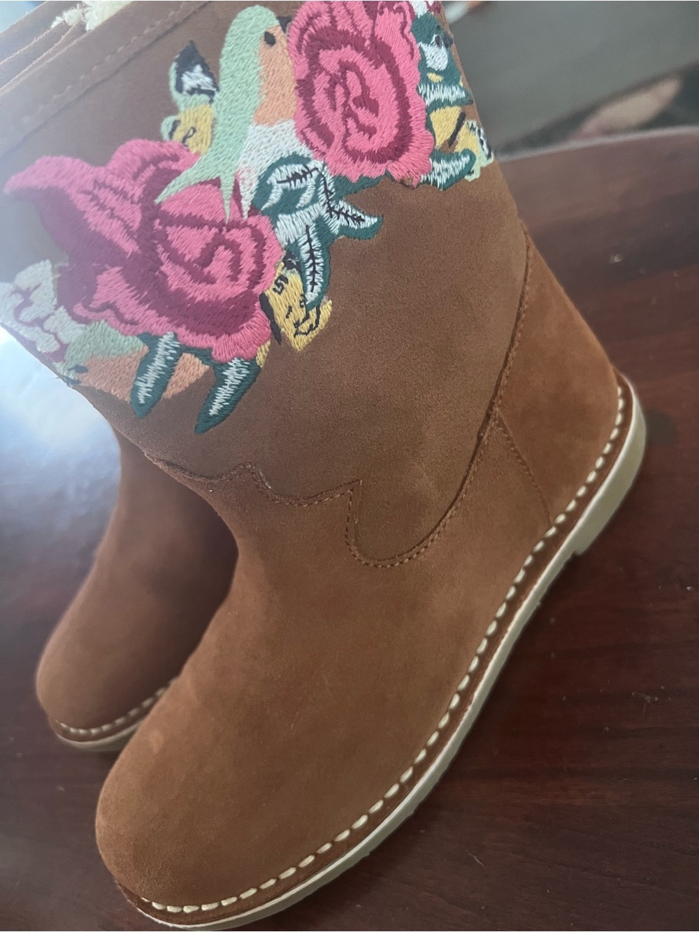 Zara Brown Suede Kids Boots with Pink Floral Embroidery